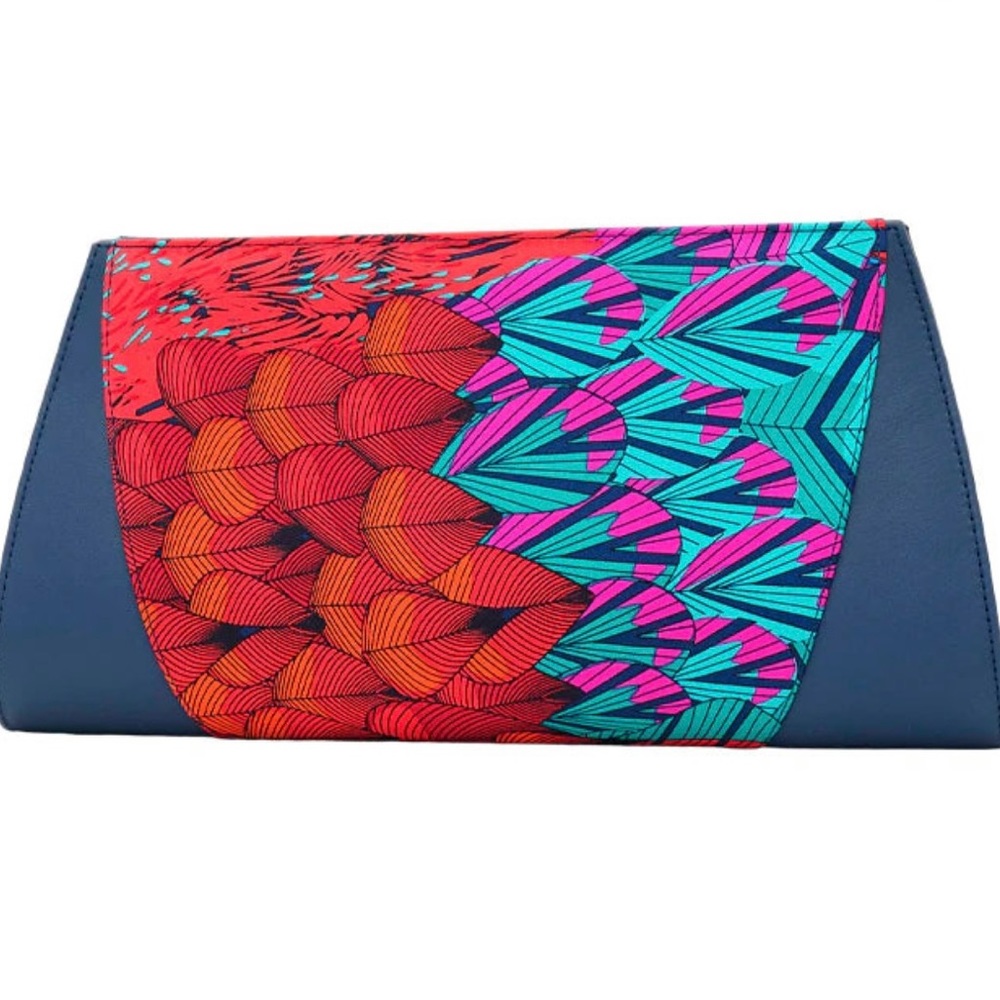 Pineda Covalin clutch (Silk) NWT